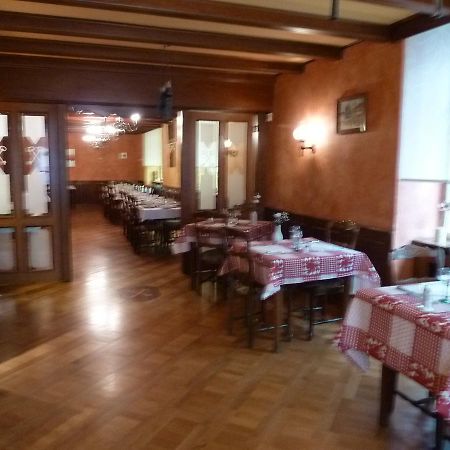 Aux Deux Clefs Hotel Marmoutier Ngoại thất bức ảnh