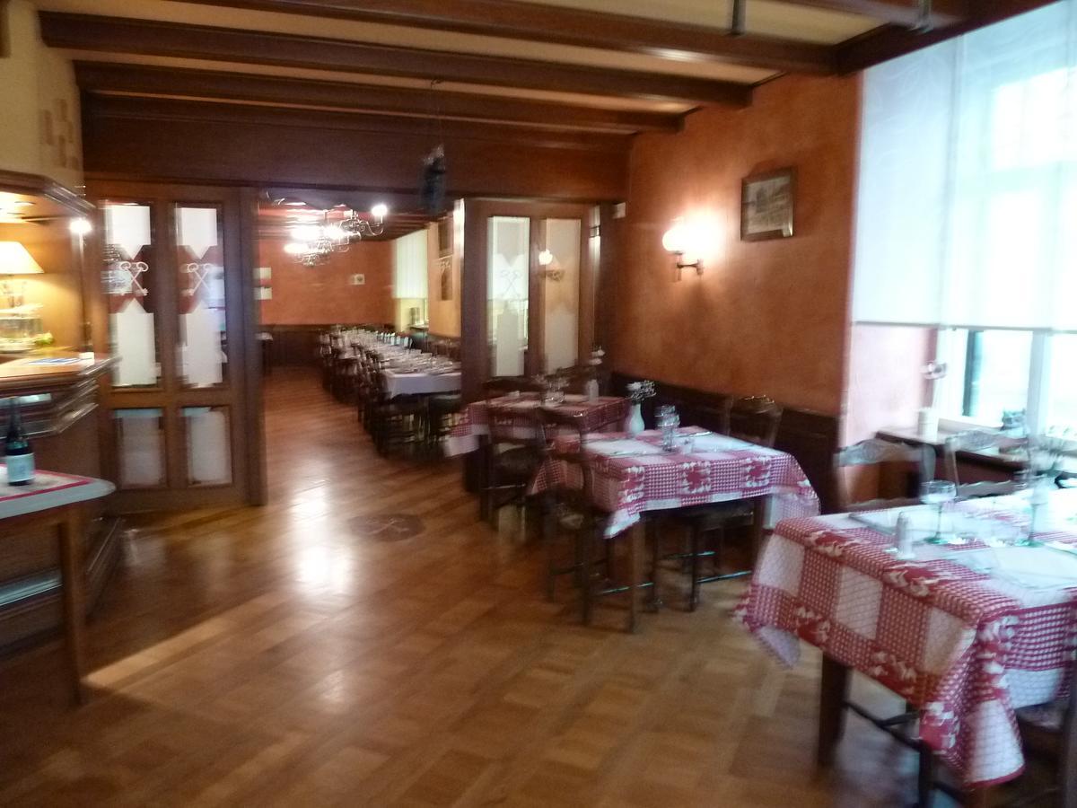 Aux Deux Clefs Hotel Marmoutier Ngoại thất bức ảnh
